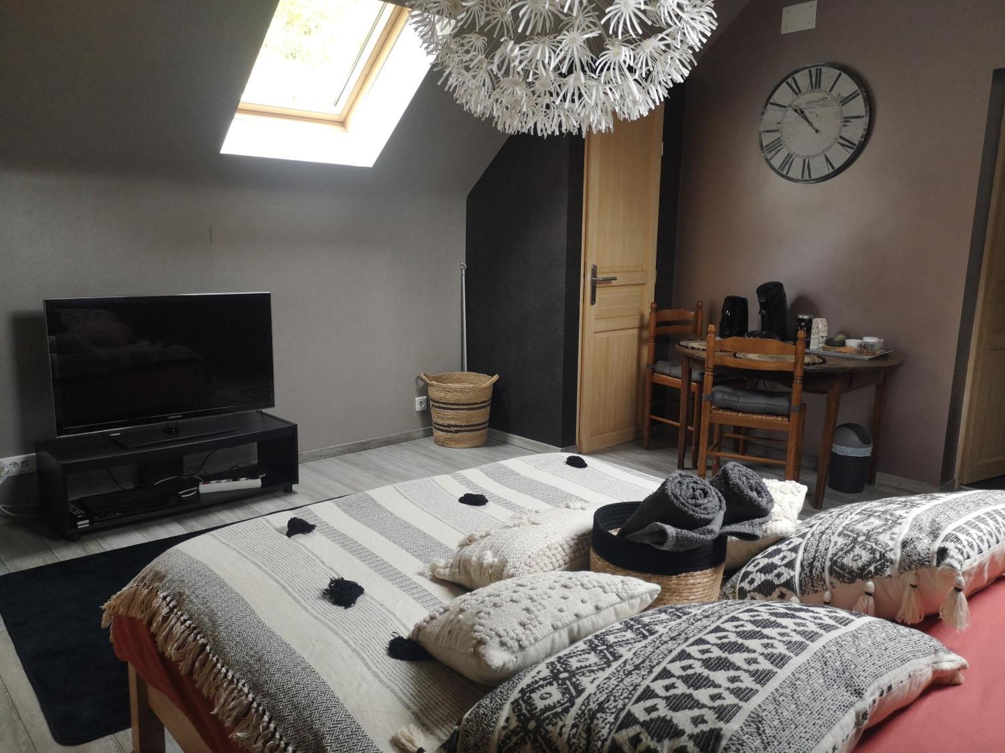 Agreable Chambre Privee Avec Entree Independante Langeais Exteriör bild